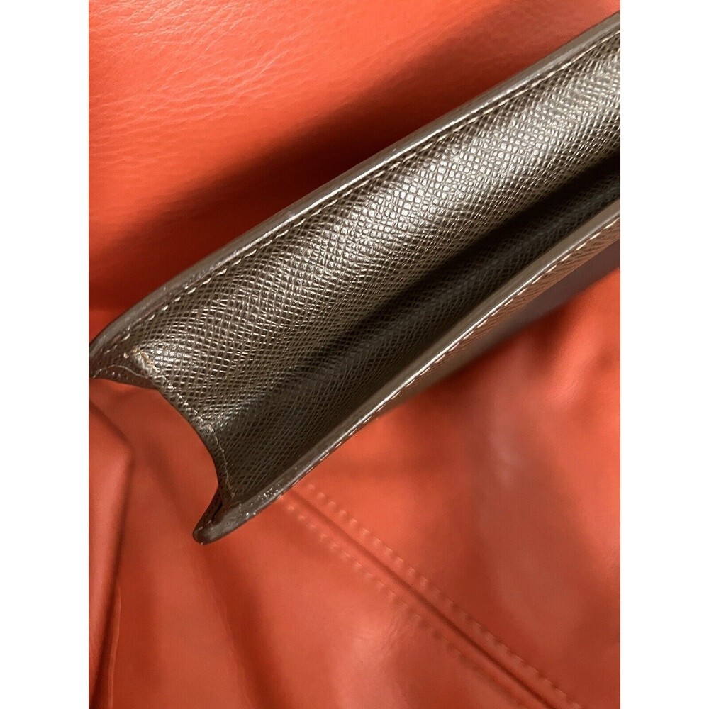 Louis Vuitton Taiga dark Brown Leather Clutch  Condition AB‎ date Code 0094 - Picture 5 of 14